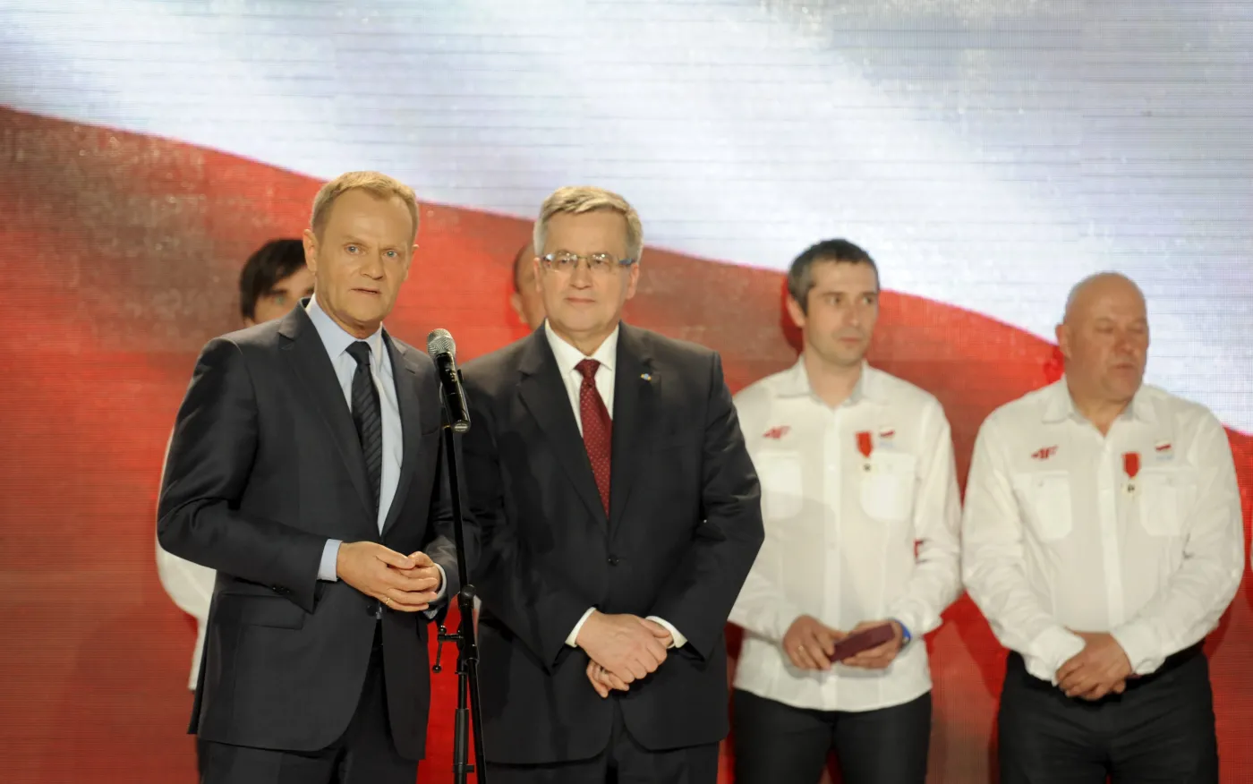 6128361-prezydent-bronislaw-komorowski.jpg