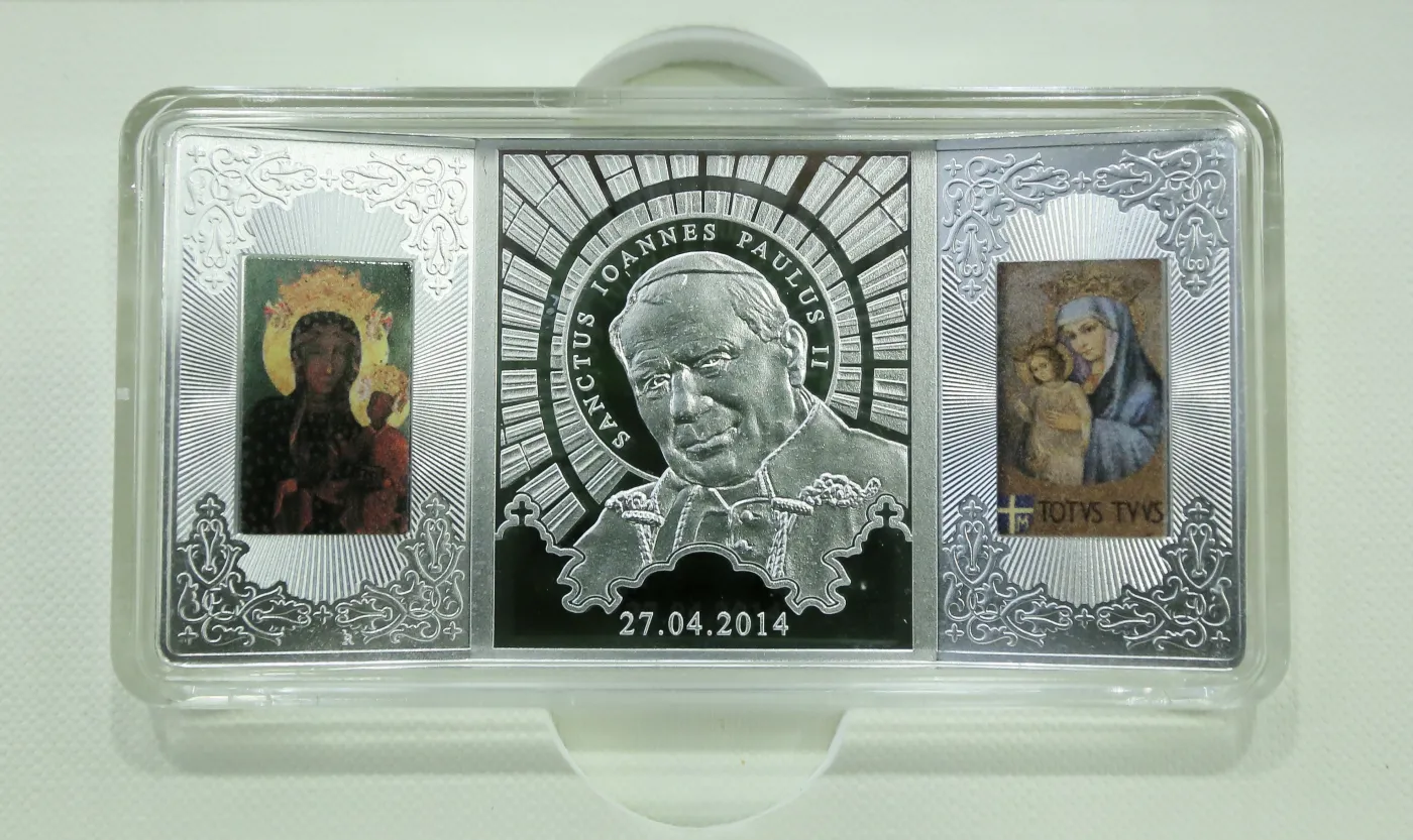 6144596-moneta-na-kanonizacje-jana-pawla.jpg
