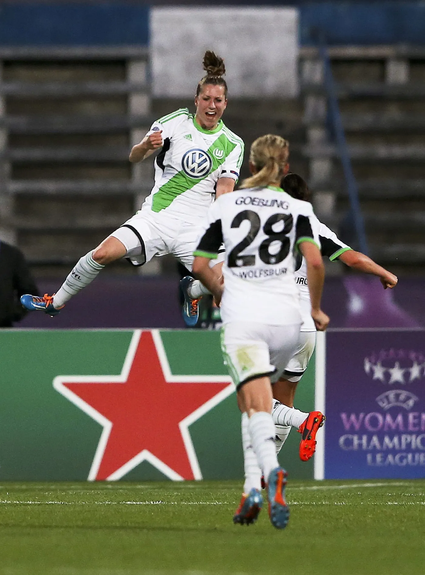 6326649-pilkarki-vfl-wolfsburg-wygraly.jpg