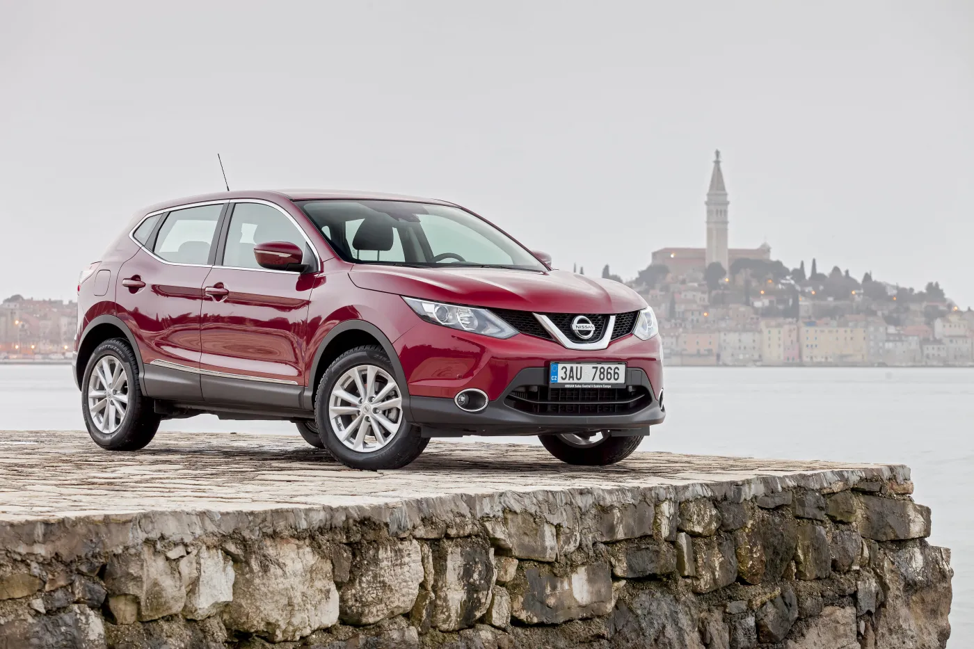 5856693-nissan-qashqai-rovinj-croatia-44.jpg