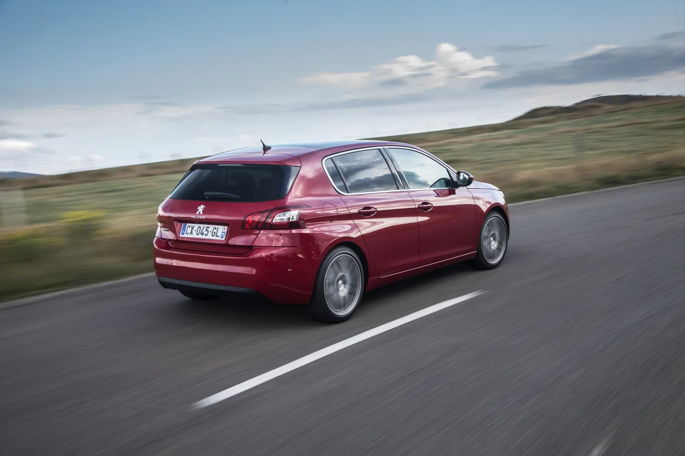 6006831-new-peugeot-308-allure-eo0t5902.jpg