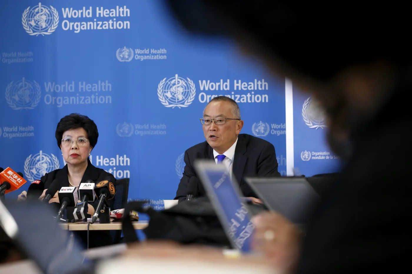 Kierownictwo WHO po spotkaniu w sprawie wirusa ebola