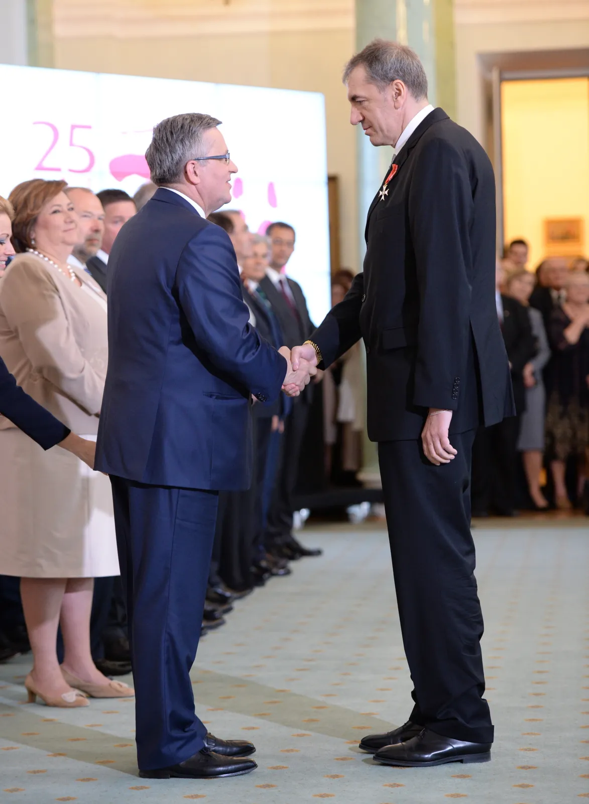 6388491-prezydent-bronislaw-komorowski.jpg