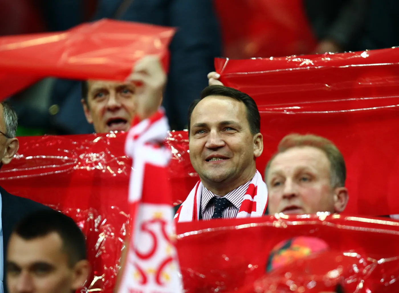 Gwiazdy na meczu Polska - Szkocja. Mroczek, Siwiec, Olejnik, Sikorski i Kwaśniewski na trybunach