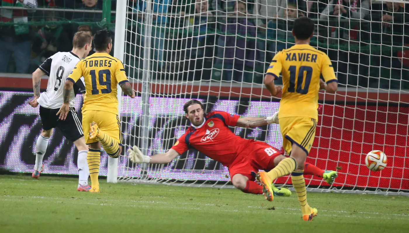 Liga Europy: Gol Saganowskiego i bramka Dudy zapewniły Legii awans! WIDEO