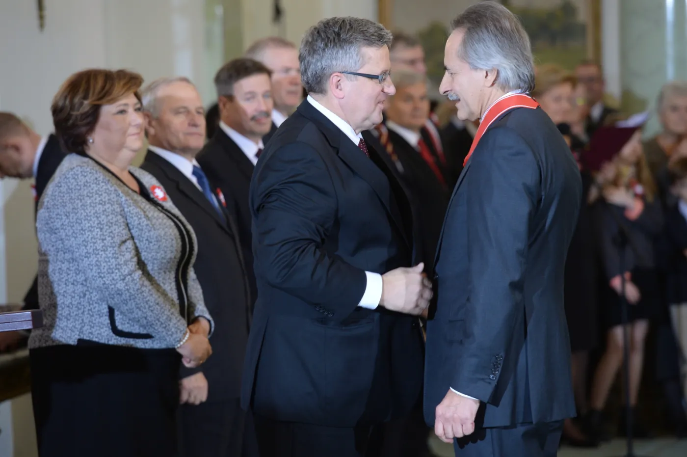 7047817-wreczenie-odznaczen-panstwowych.jpg