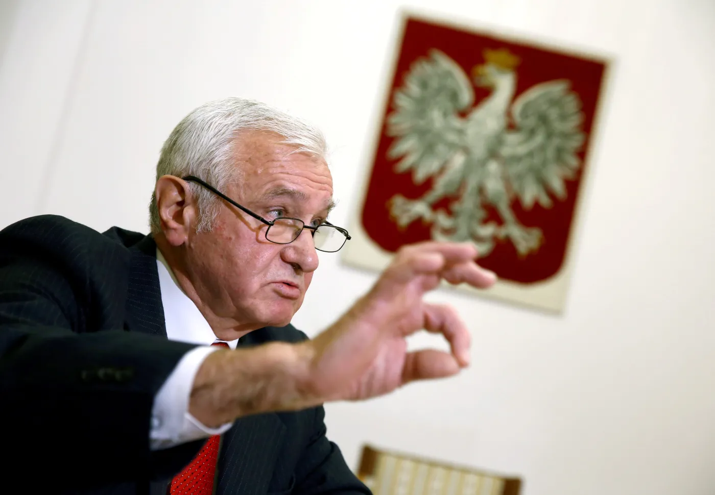 PKW przerywa pracę. Do siedziby komisji wdarli się demonstranci. PILNE OŚWIADCZENIE