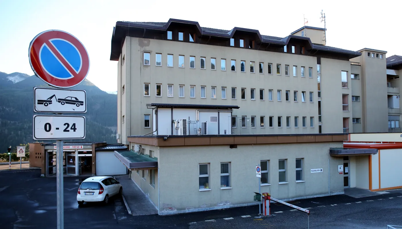 7289982-szpital-w-cavalese-gdzie-zostala.jpg