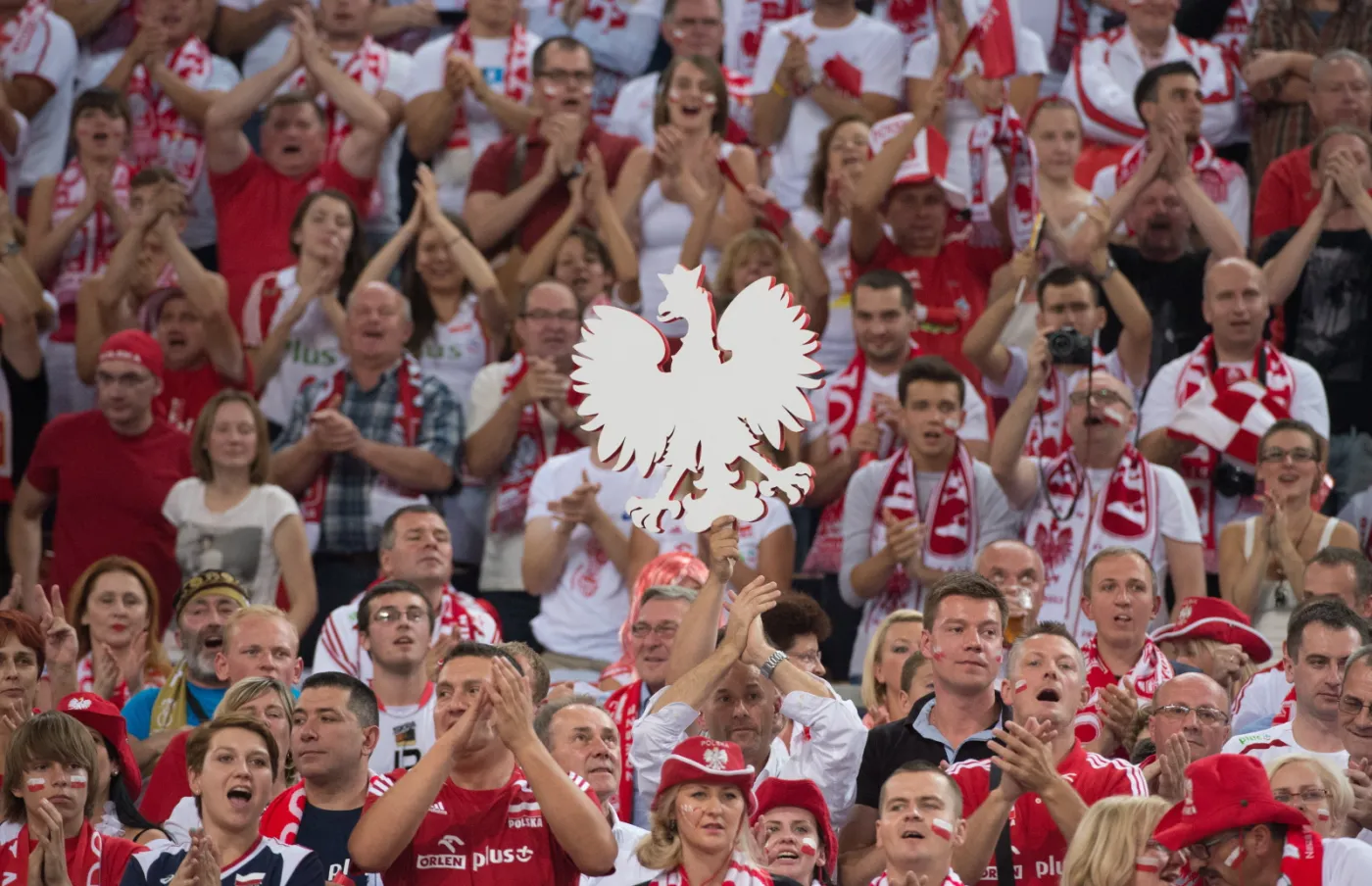 Rosjanie chwalą Polaków za grę. A polskim kibicom wytykają gwizdy