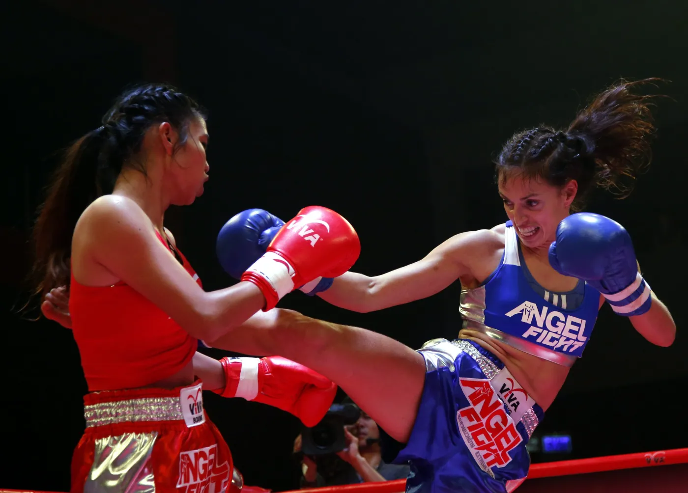 6989513-world-muay-thai-angels-2014-to.jpg