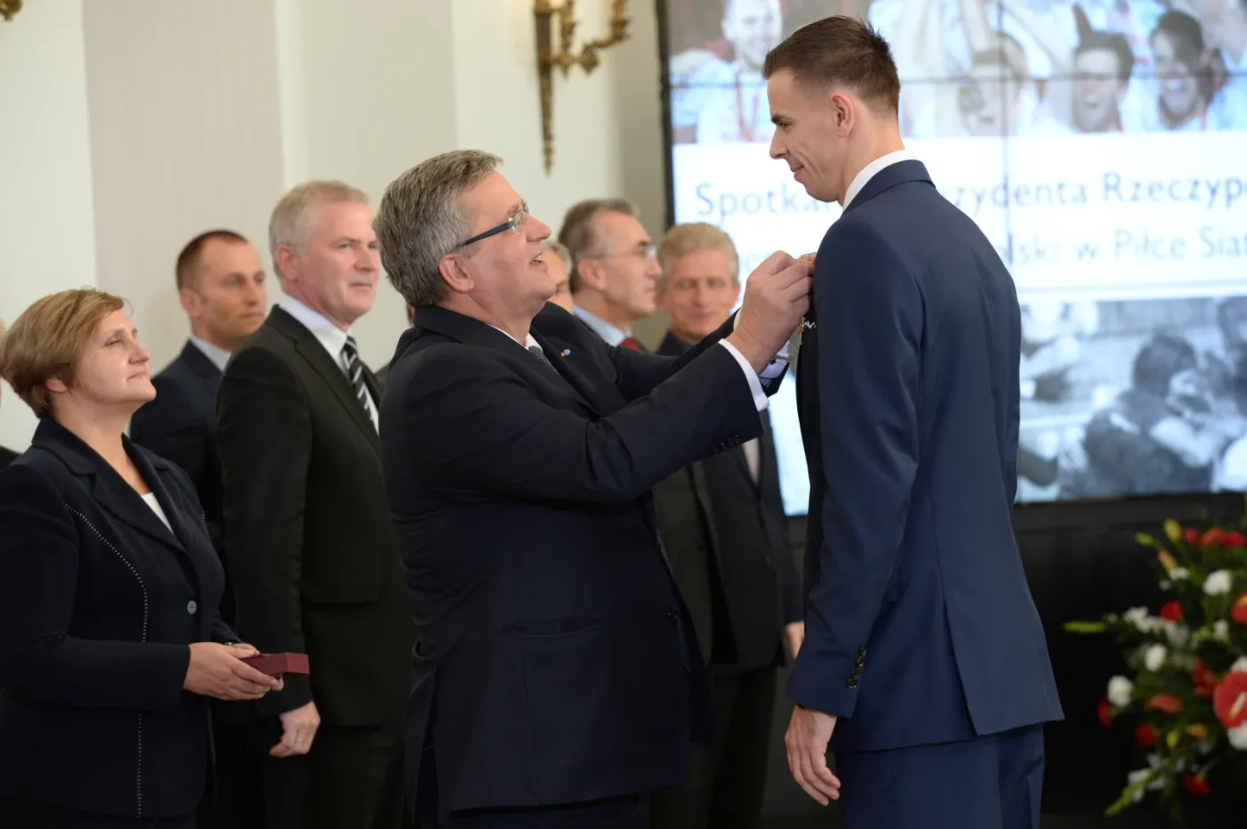 6990543-prezydent-bronislaw-komorowski.jpg