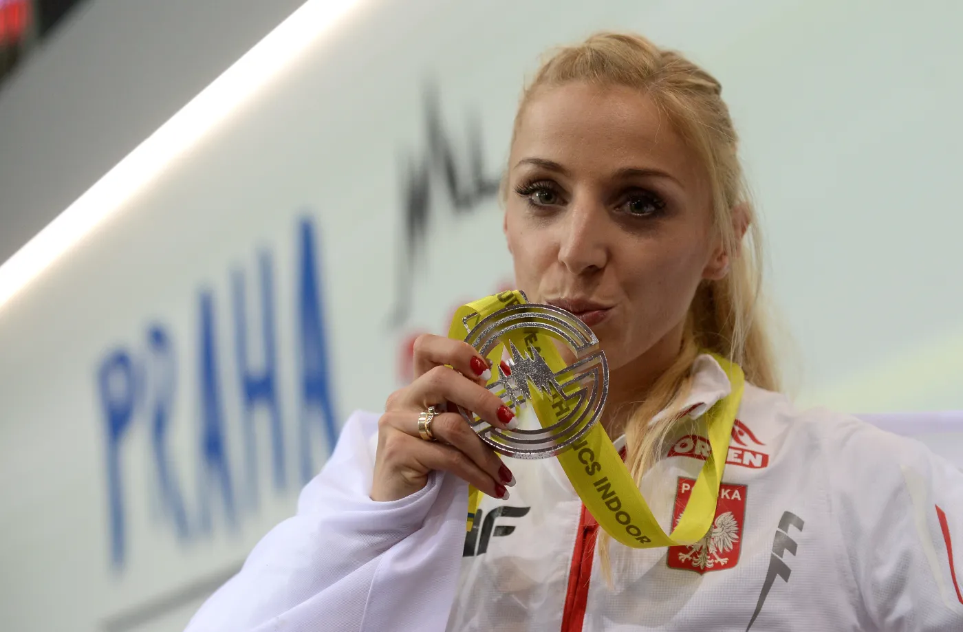 7516595-angelika-cichocka-cieszy-sie-ze.jpg