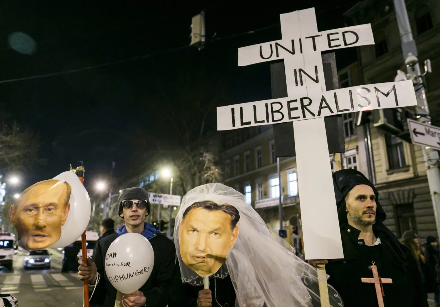 Igor Janke: Orban rozbija jedność środkowoeuropejską