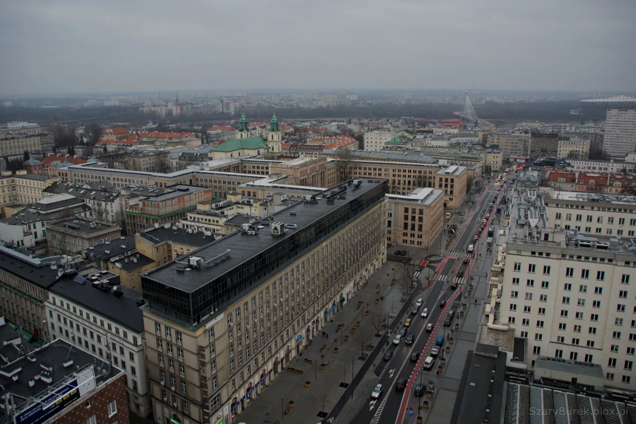 7596468-warszawski-wiezowiec-prudential.jpg