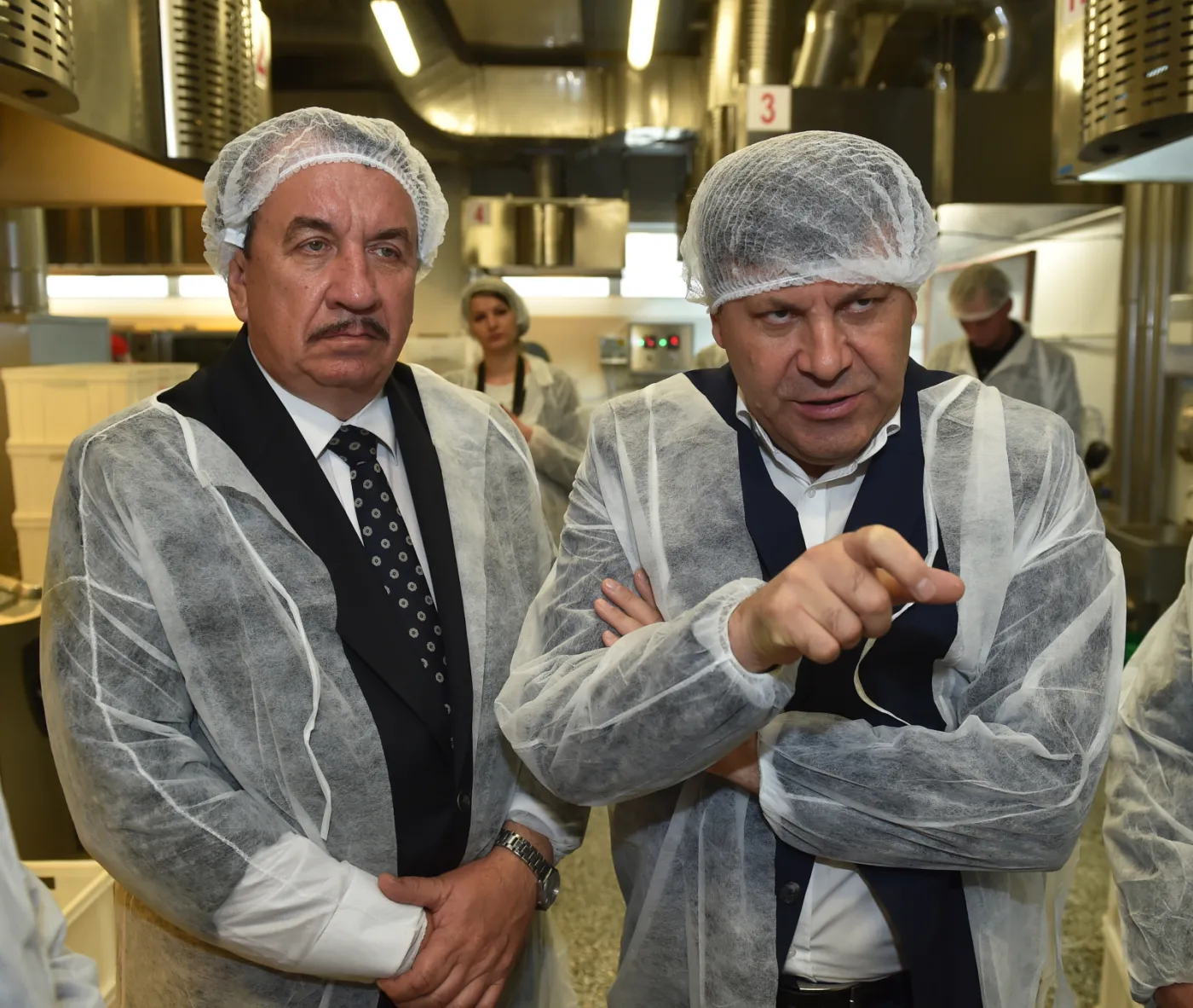 Wyjazdowe posiedzenie rządu. Wicepremier Piechociński zwiedził fabrykę "U Jędrusia"