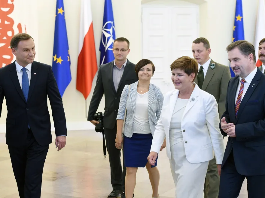 8104966-andrzej-duda-beata-szydlo-piotr.jpg