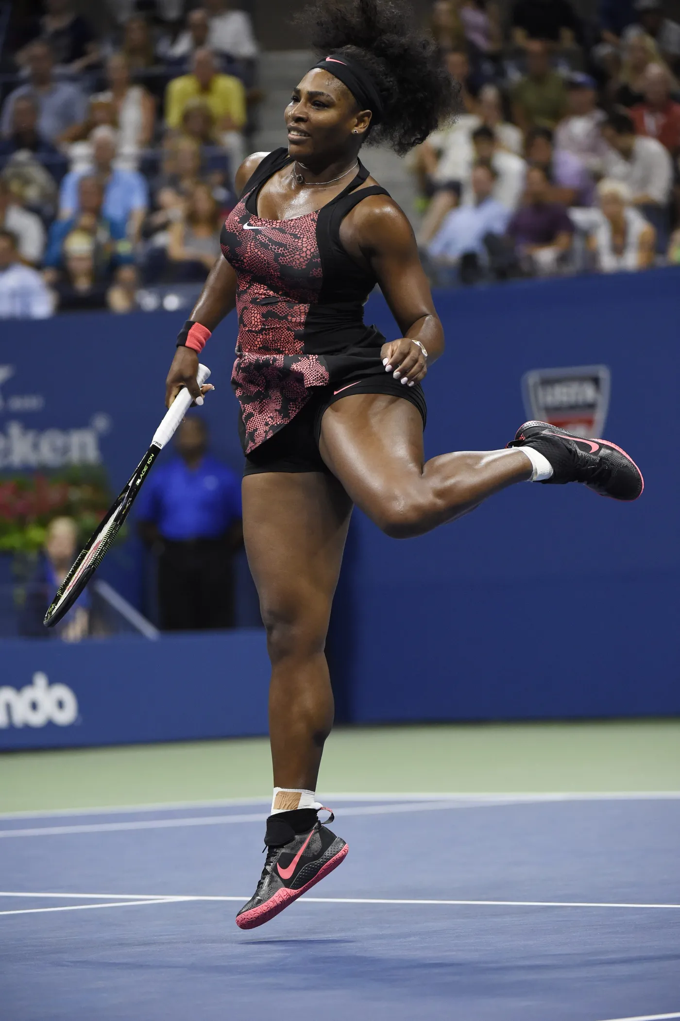 8172826-serena-williams-wyszla-na-kort.jpg