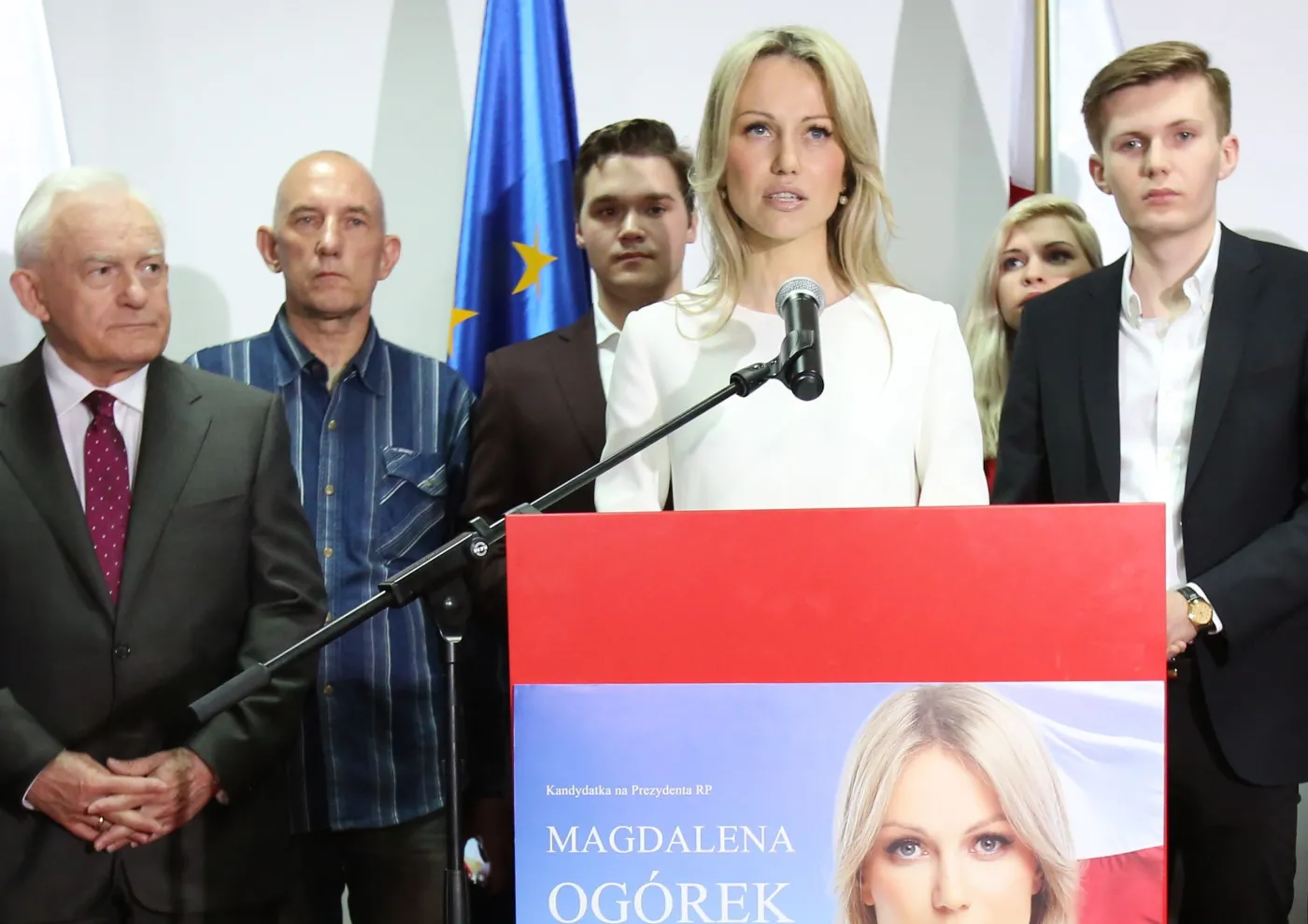 Leszek Miller nie czuje się odpowiedzialny za wynik Magdaleny Ogórek