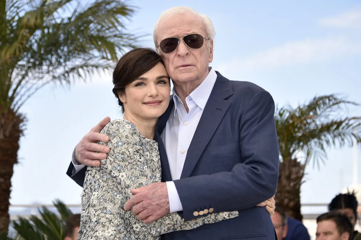7786421-rachel-weisz-i-sir-michael-caine.jpg