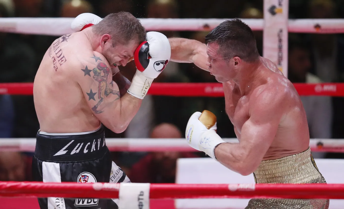 Łukasz Janik przegrał w Moskwie walkę z Grigorijem Drozdem o pas WBC. ZDJĘCIA