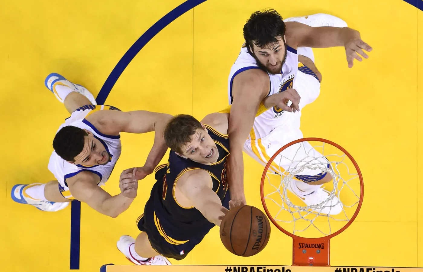 Liga NBA: Warriors rozpoczęli od zwycięstwa