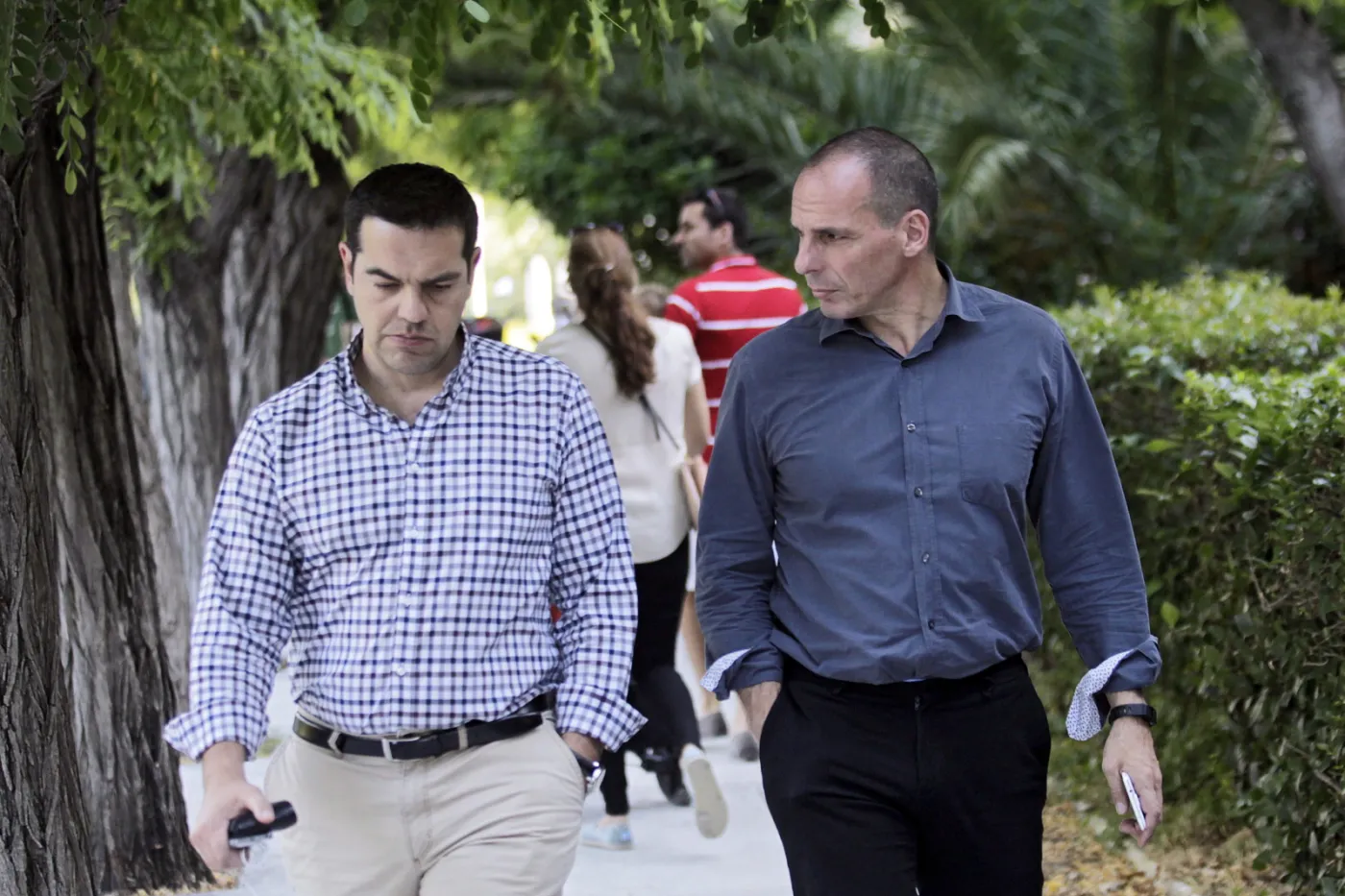 Grecki premier Alexis Tsipras i minister finansów Yanis Varoufakis 