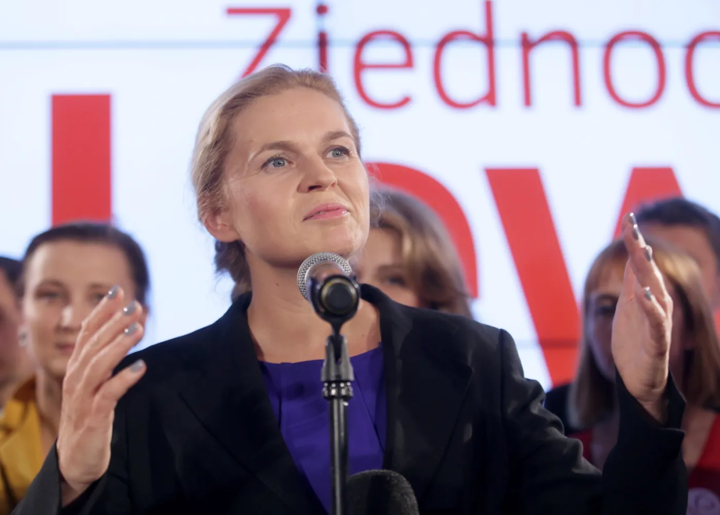 Barbara Nowacka podczas wieczoru wyborczego Zjednoczonej Lewicy