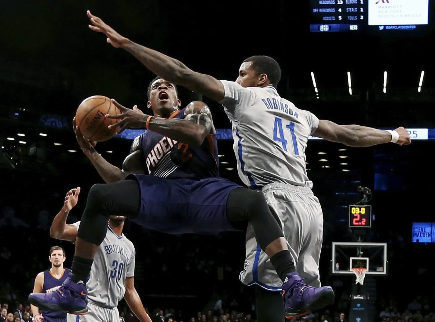 Thomas Robinson i Eric Bledsoe