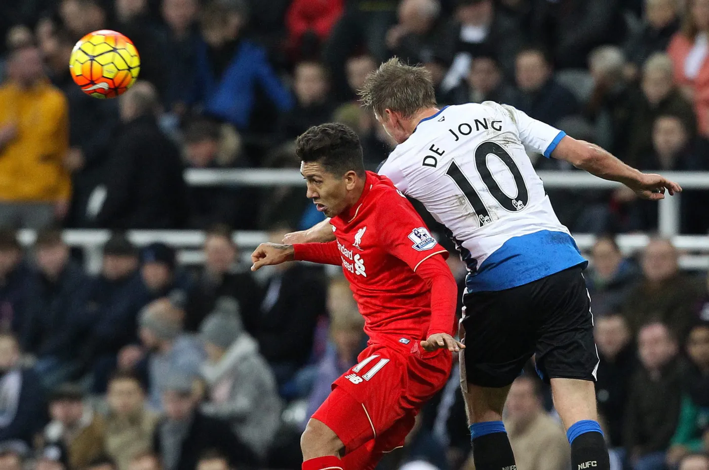 Siem de Jong i Roberto Firmino