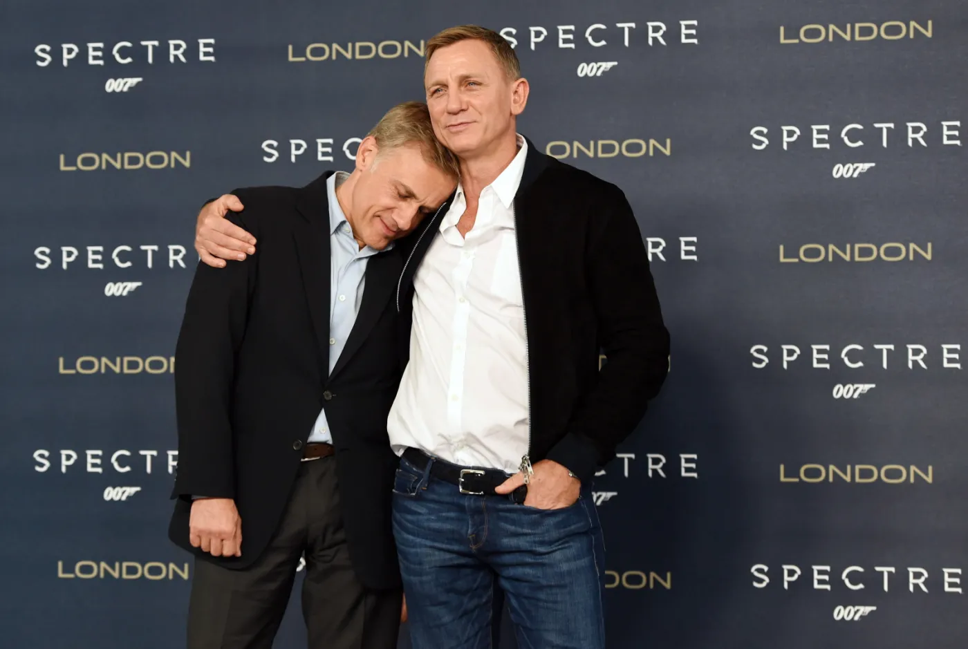 8581148-christoph-waltz-i-daniel-craig.jpg