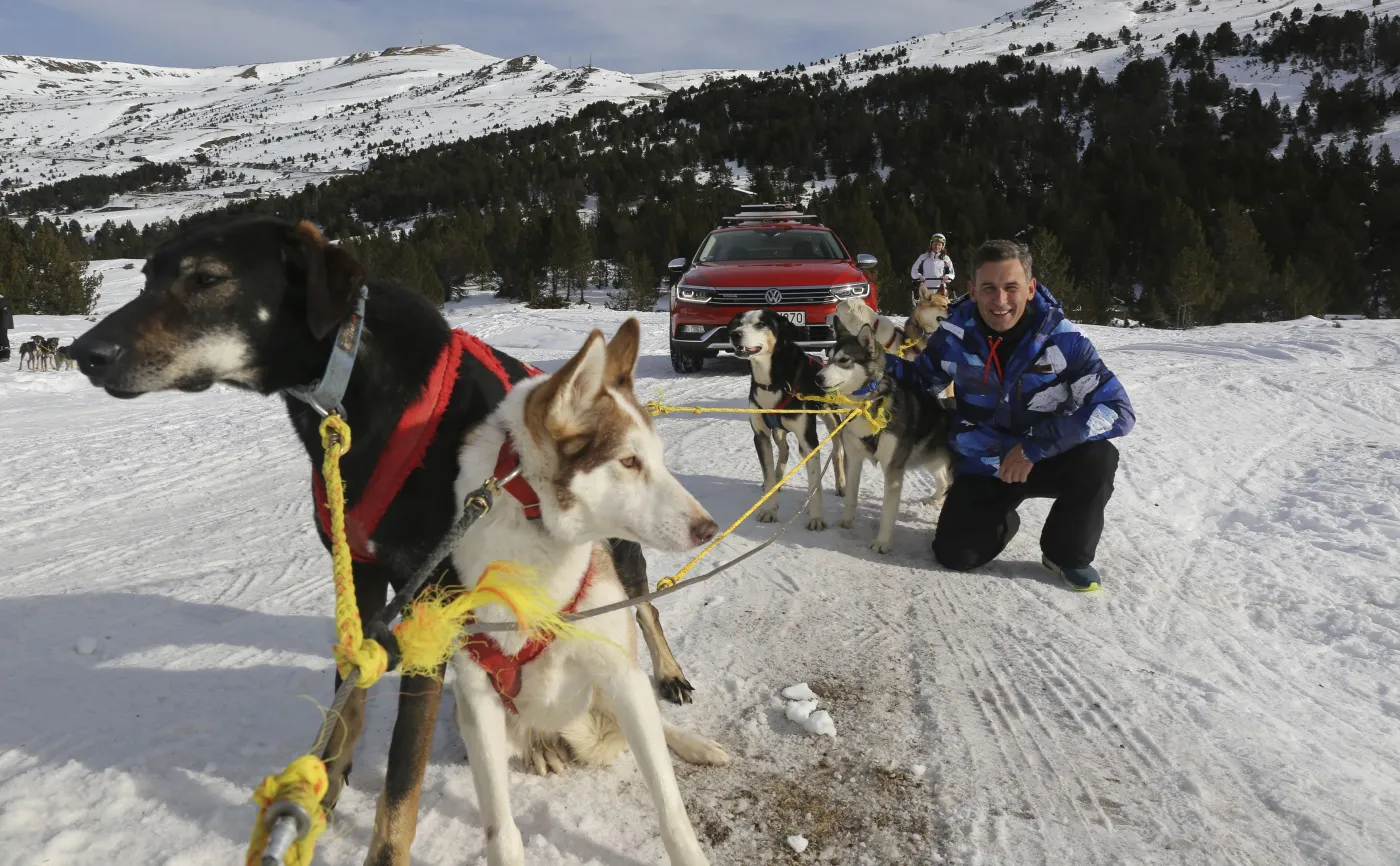 Robert Korzeniowski za kierownicą nowego cacka. Po pół roku przesiadał się z... MAMY FOTO