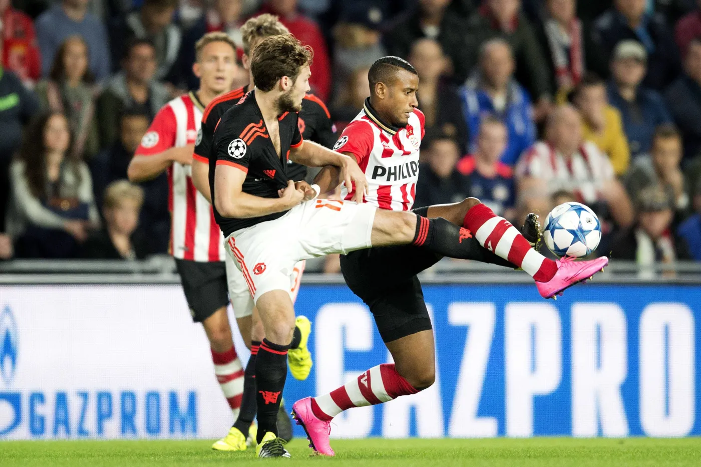 Luciano Narsingh i Daley Blind 