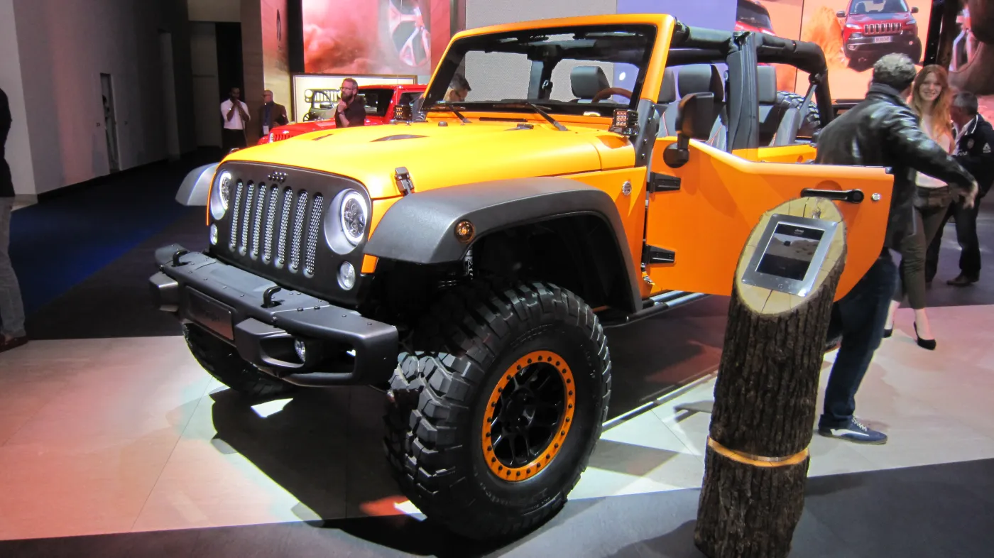 Oto nowy jeep, który nigdy nie zgubi opon! Mamy pierwsze zdjęcia