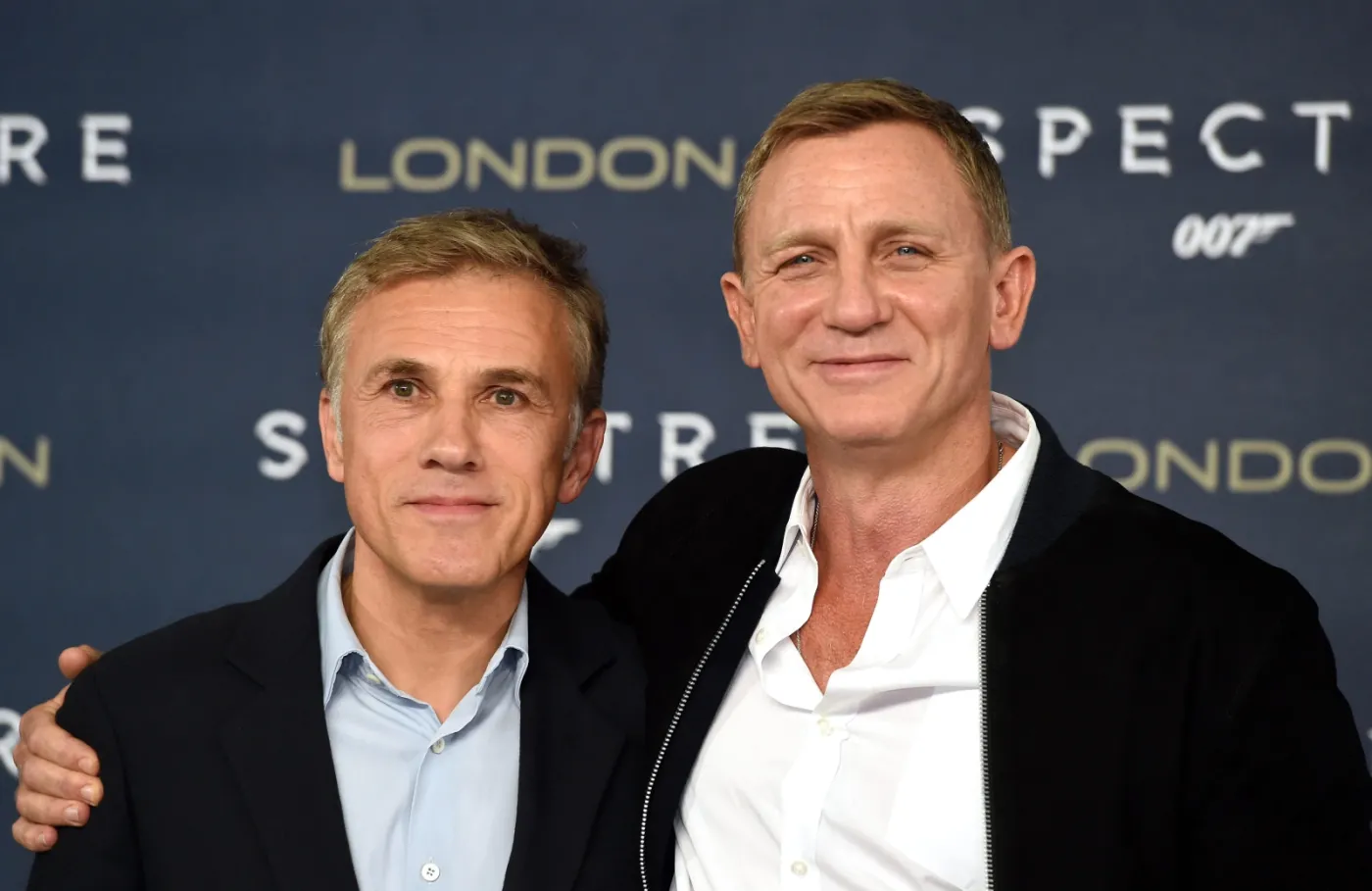 8351464-christoph-waltz-i-daniel-craig.jpg