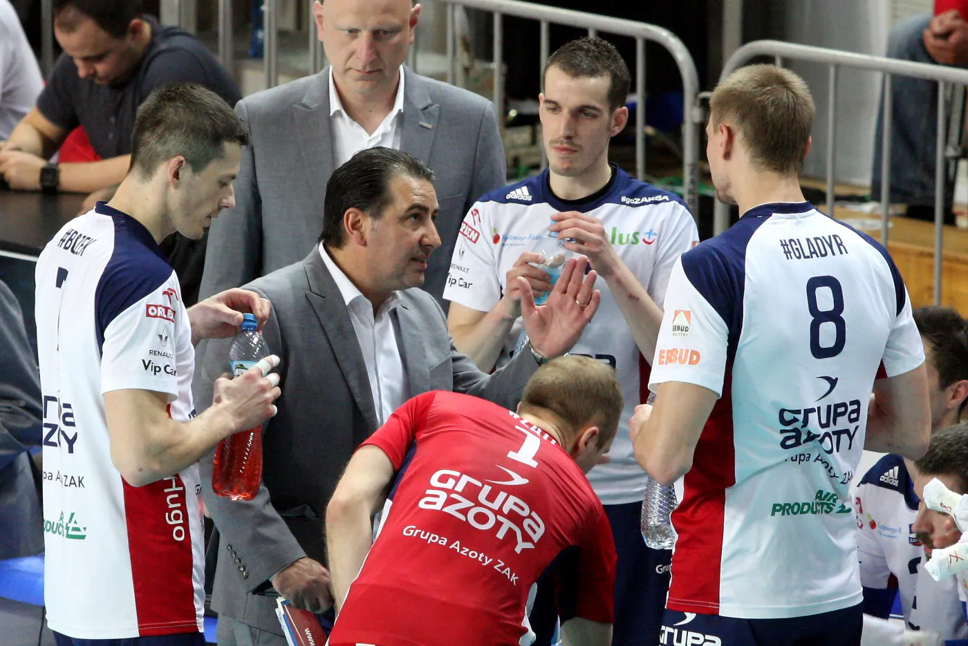 Siatkarze Zaksy Kędzierzyn-Koźle z trenerem Ferdinando de Giorgim