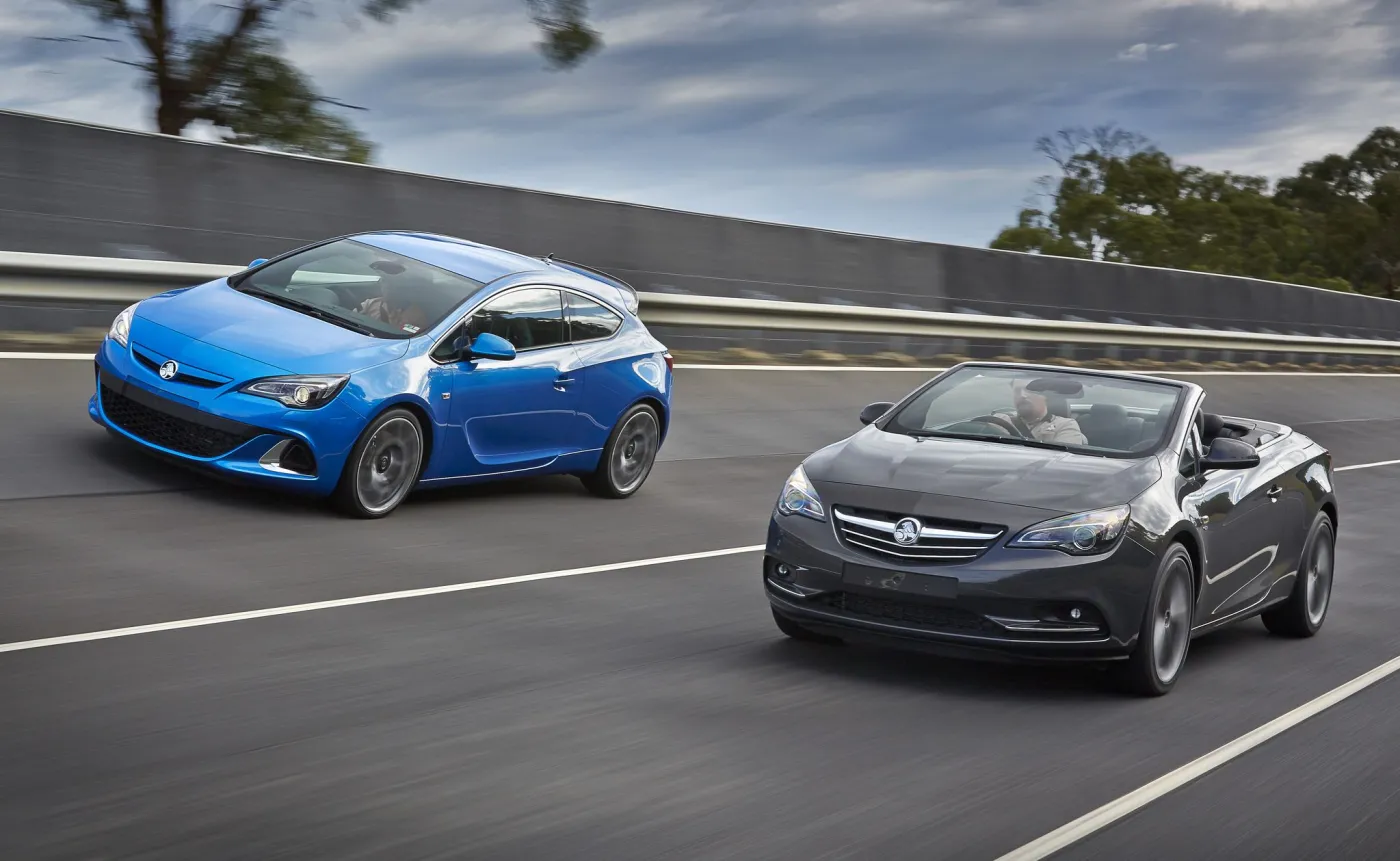 8612924-holden-astra-vxr-cascada-290262.jpg
