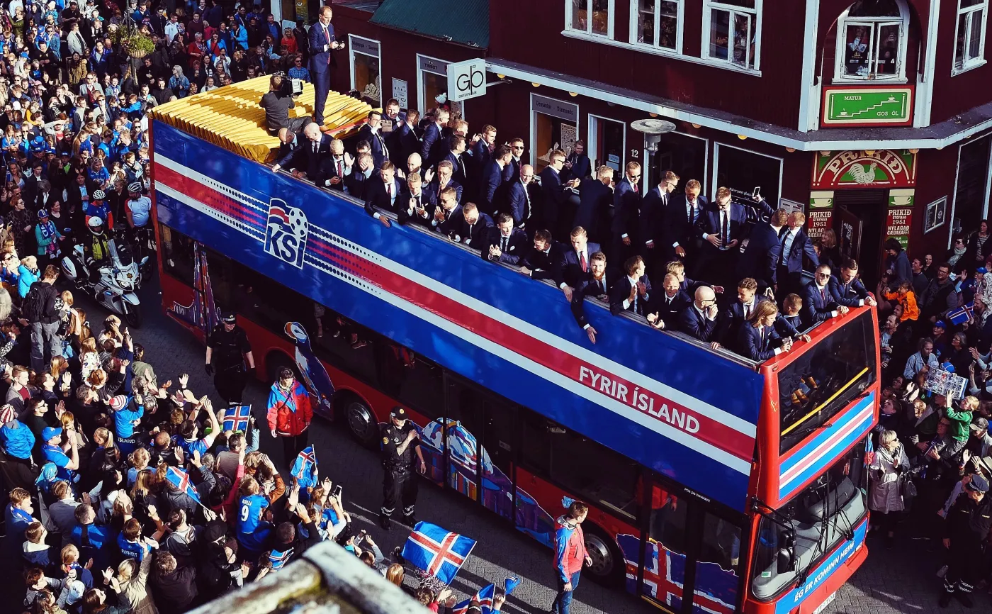 Islandczycy piją piwa o nazwach "Lars" i "Heimir". To na cześć trenerów reprezentacji