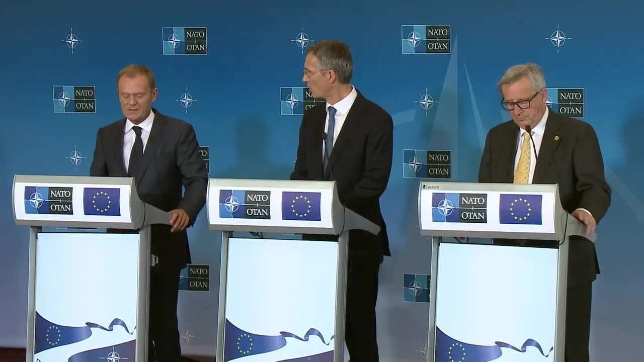 Donald Tusk, Jean-Claude Juncker oraz Jens Stoltenberg