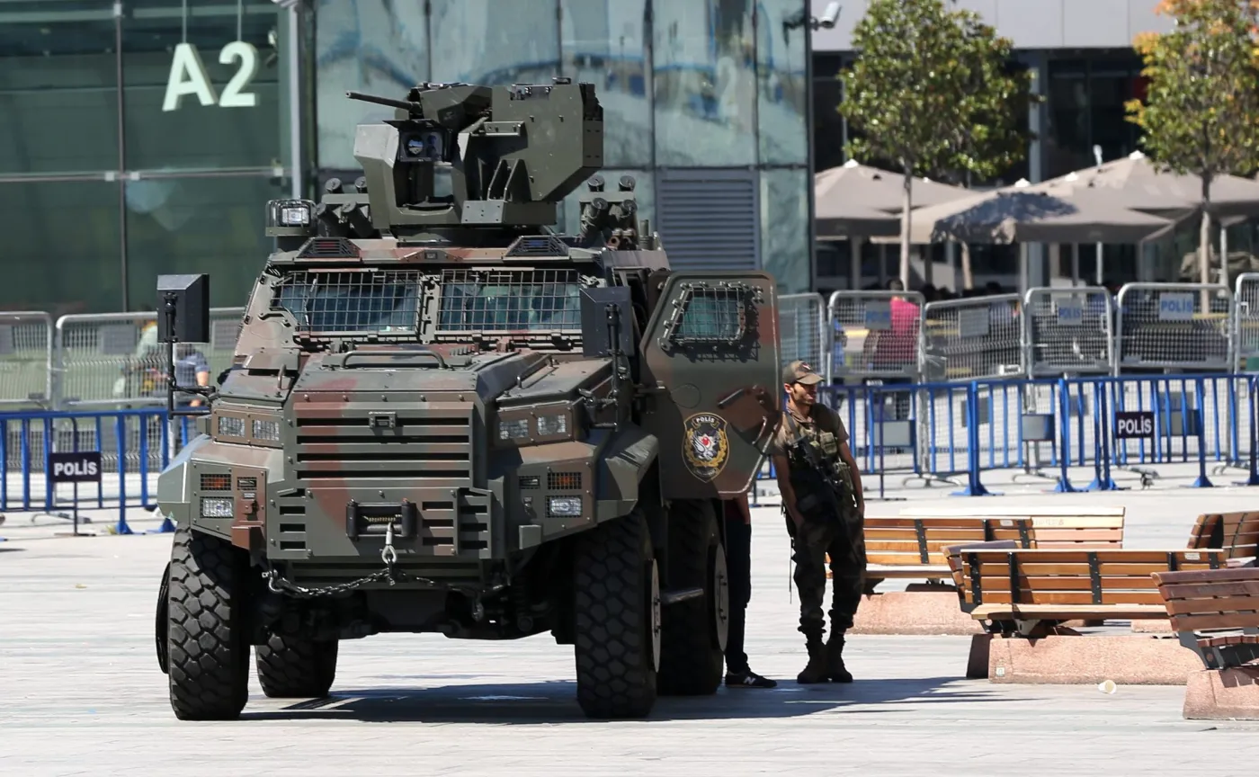 Turcja wprowadziła stan wyjątkowy. Co to oznacza dla obywateli?