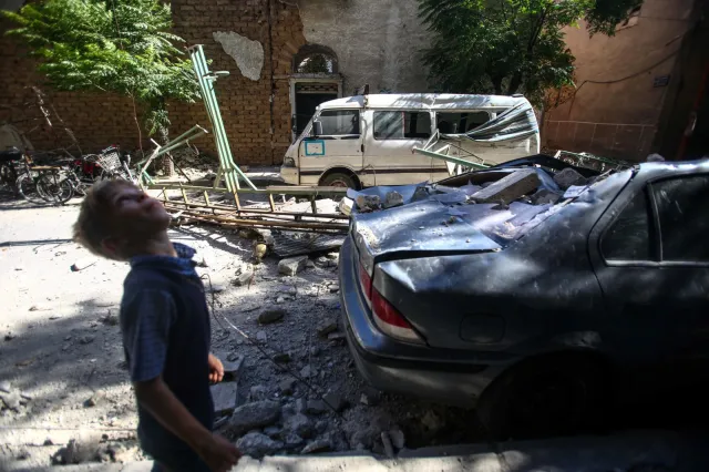 Rosyjskie samoloty zbombardowały w Syrii bazę, z której korzystały USA. "WSJ": Chodziło o wywarcie presji