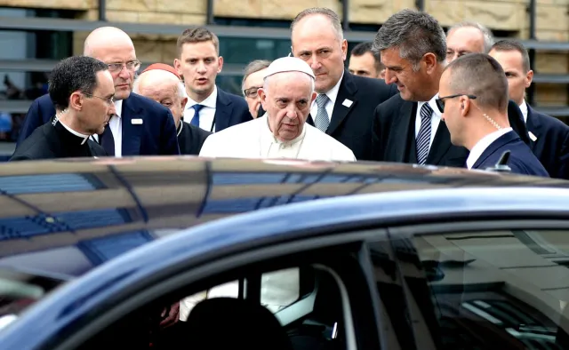 ŚDM: Papież Franciszek pojechał do szpitala, w którym przebywa kard. Macharski