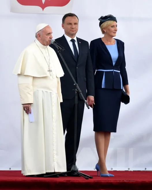 9316968-papiez-franciszek-andrzej-duda.jpg