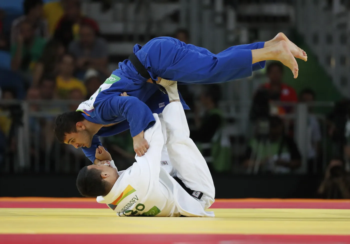 9342923-na-tatami-w-rio-de-janeiro-nikt.jpg