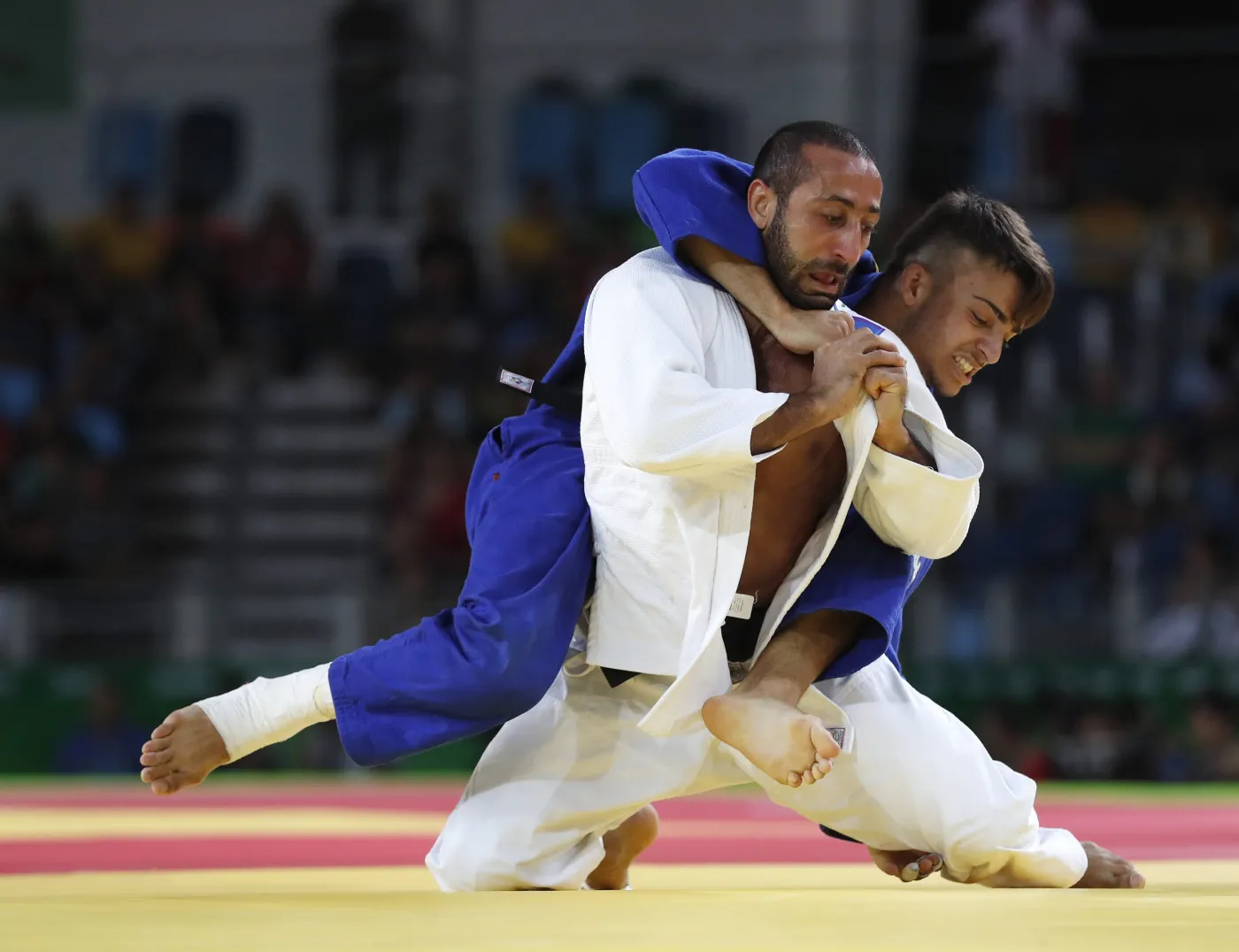 9343179-na-tatami-w-rio-de-janeiro-nikt.jpg