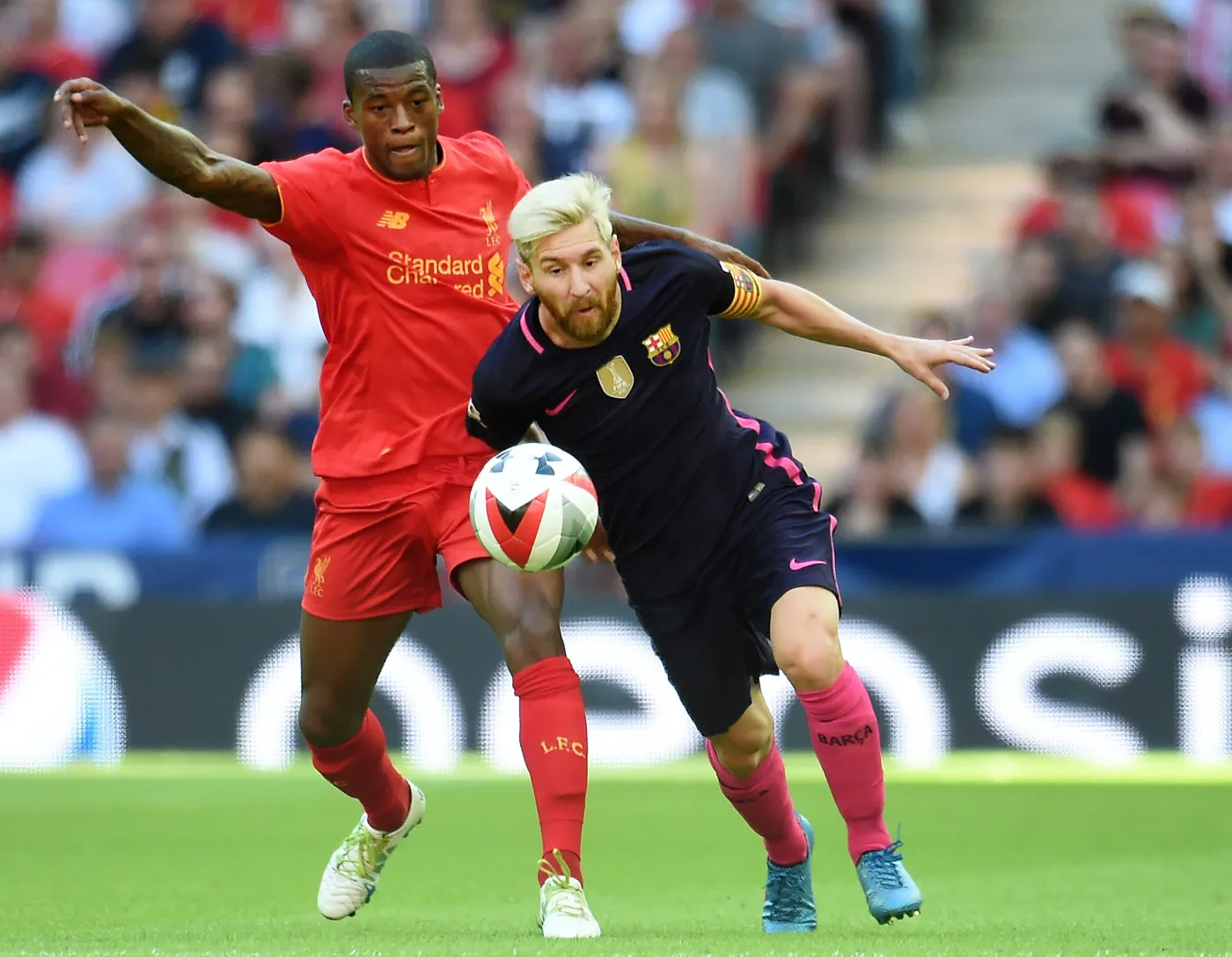 9349091-lionel-messi-zrobil-sie-na-blond.jpg