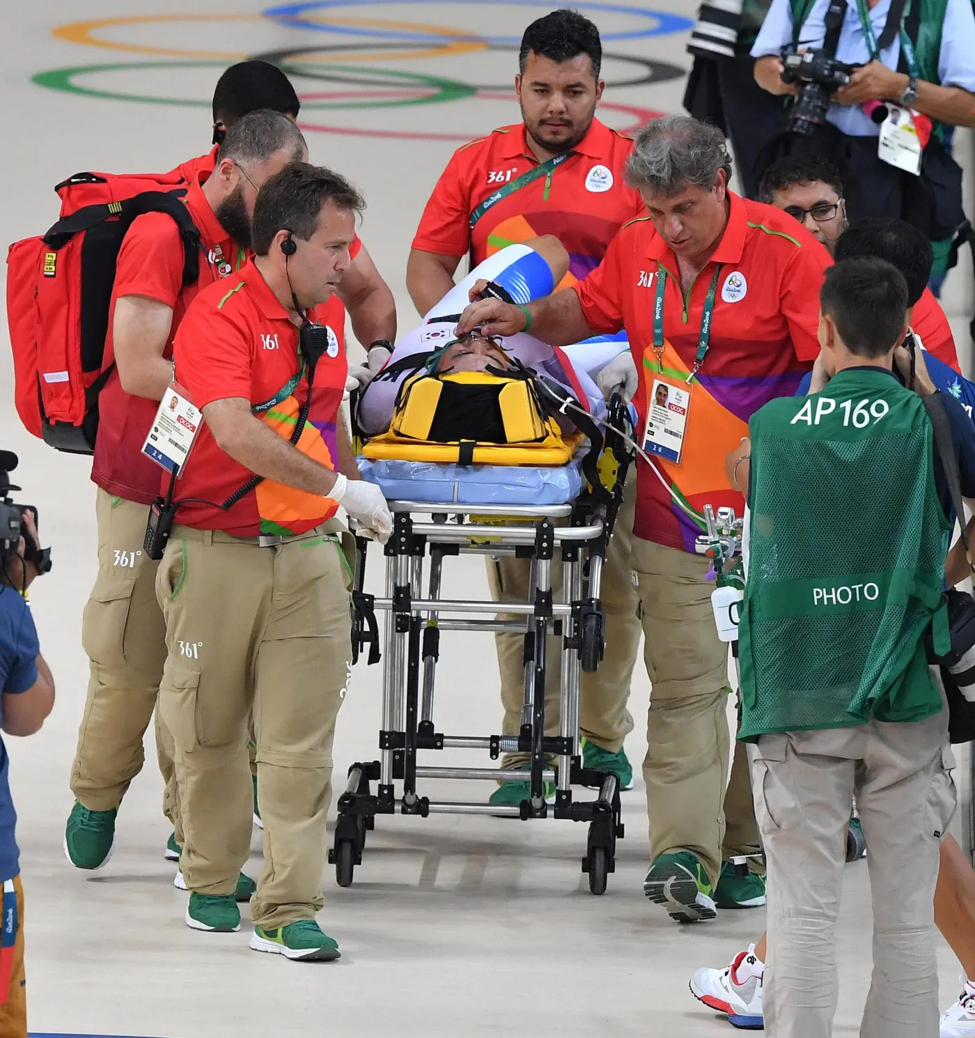 Wielka kraksa na kolarskim torze. Koreańczyk Park Sang-hoon odwieziony do szpitala