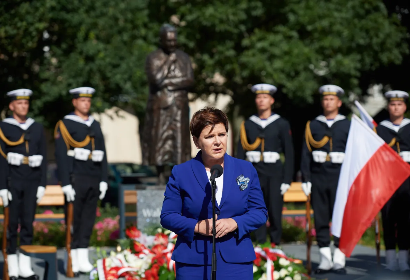 9404318-wystapienie-premier-beaty-szydlo.jpg