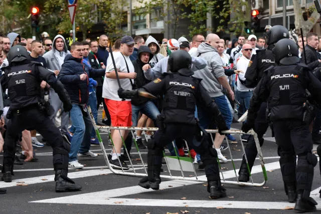 Gangsterzy z Pruszkowa rządzą na Legii. Boją się ich nawet właściciele klubu