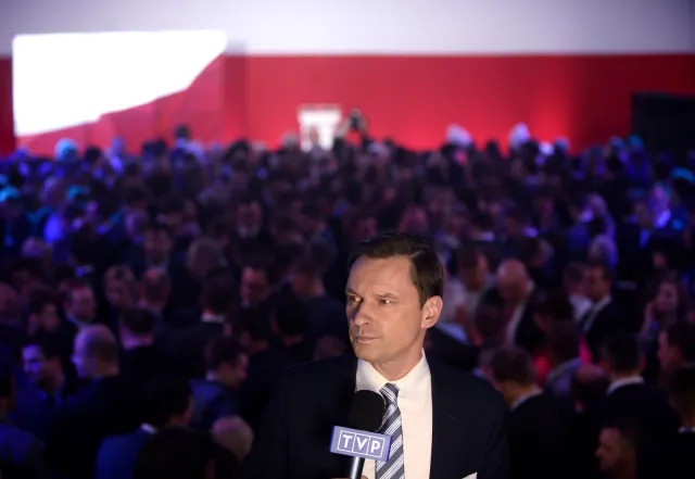 Krzysztof Ziemiec tłumaczy się ze szkolenia u Róży Rzeplińskiej. Burza na Twitterze