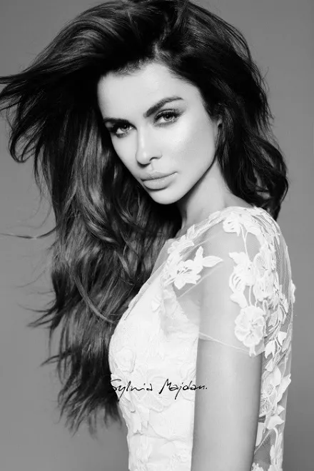 9622093-natalia-siwiec-w-kampanii-sylwii.jpg